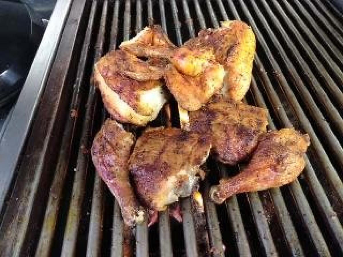 2 Pieces White Meat Meal